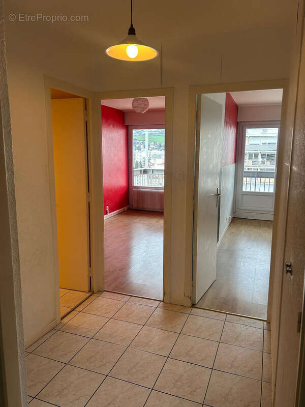 Appartement à SAINT-ETIENNE