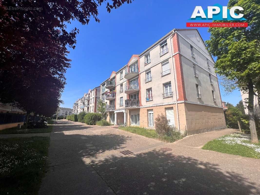 Appartement à SAINT-BRICE-SOUS-FORET