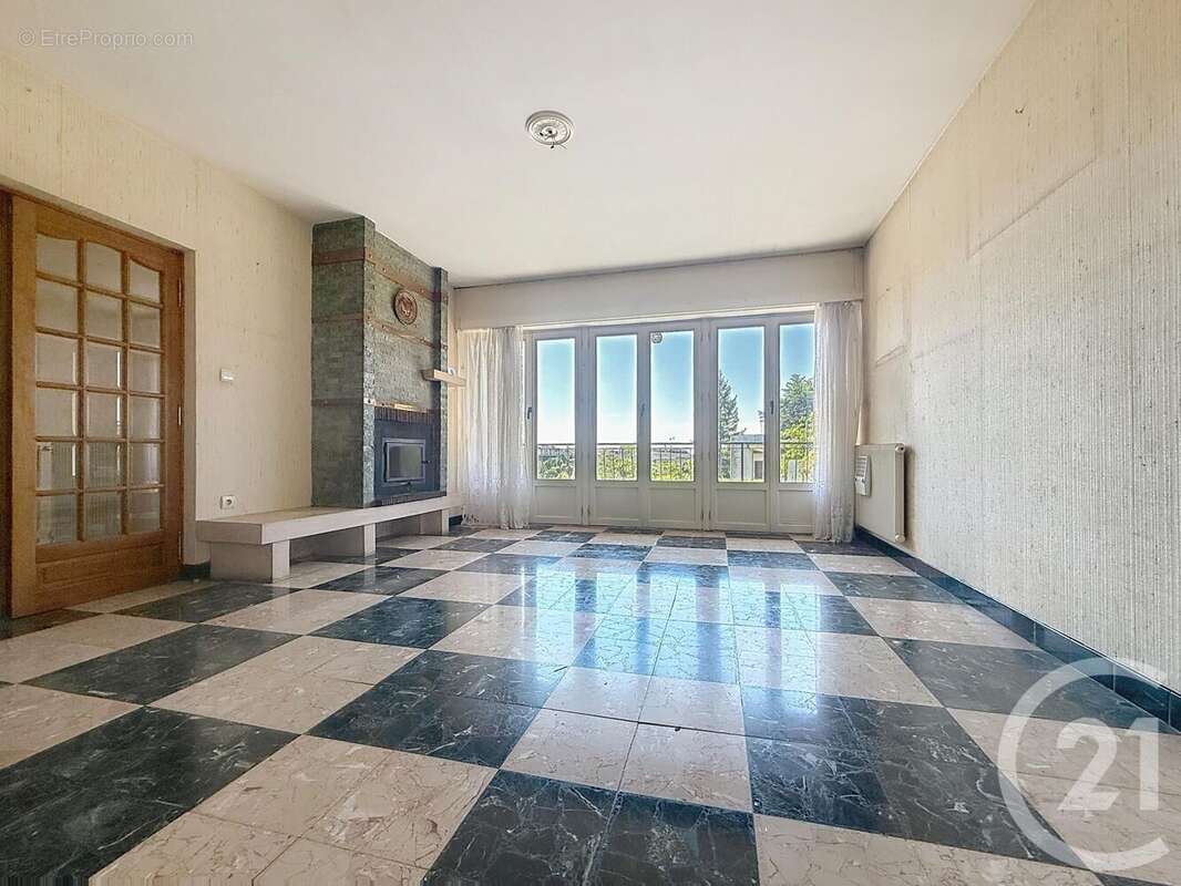 Maison à SAINT-APOLLINAIRE