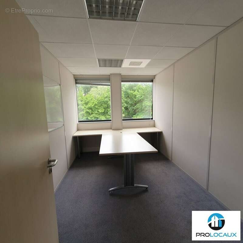 Commerce à SEYSSINET-PARISET