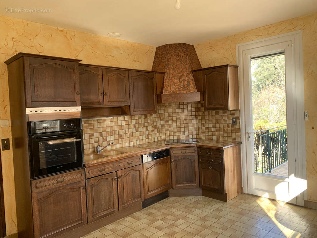 Maison à CHATELLERAULT