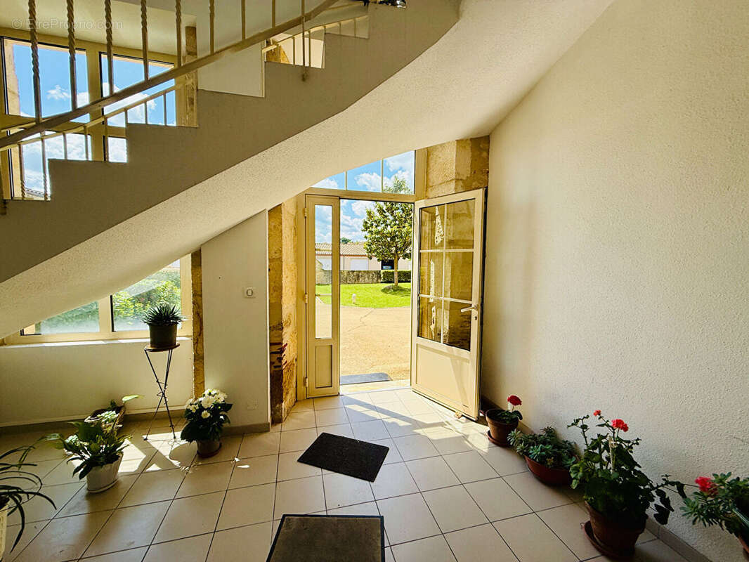 Appartement à MONSEMPRON-LIBOS