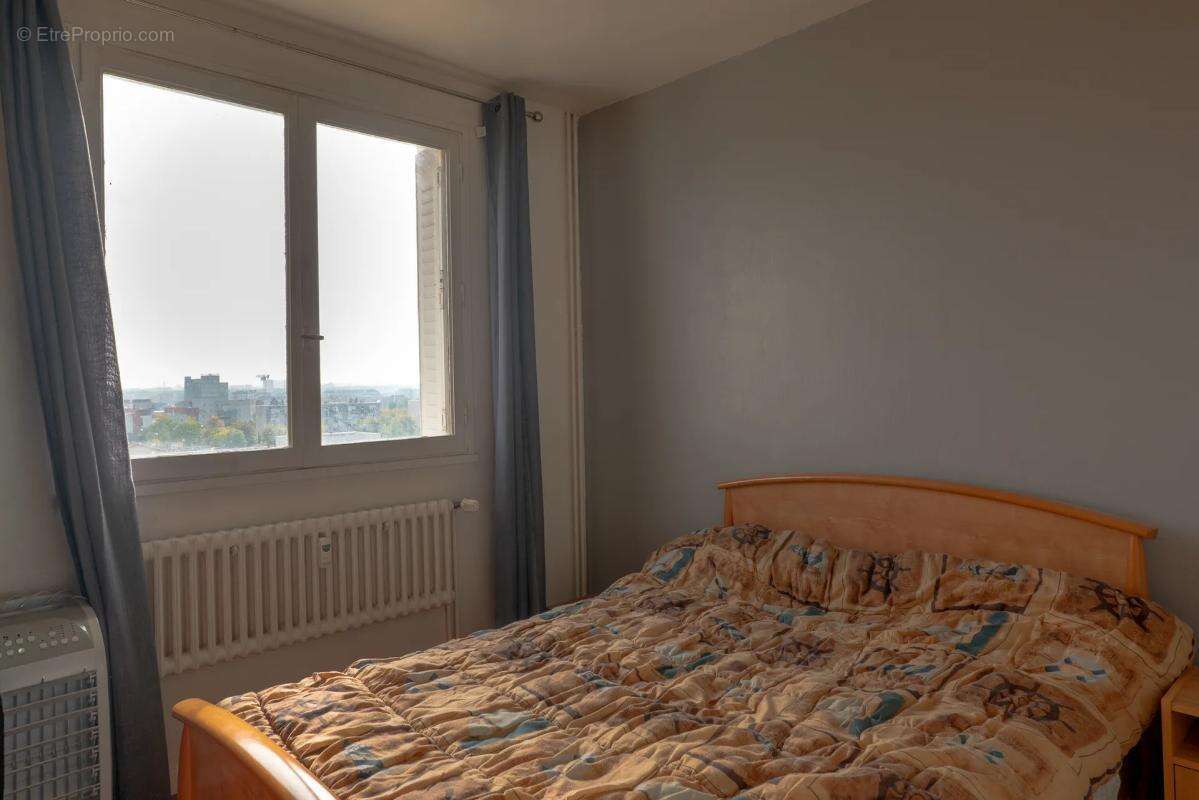 Appartement à VAULX-EN-VELIN