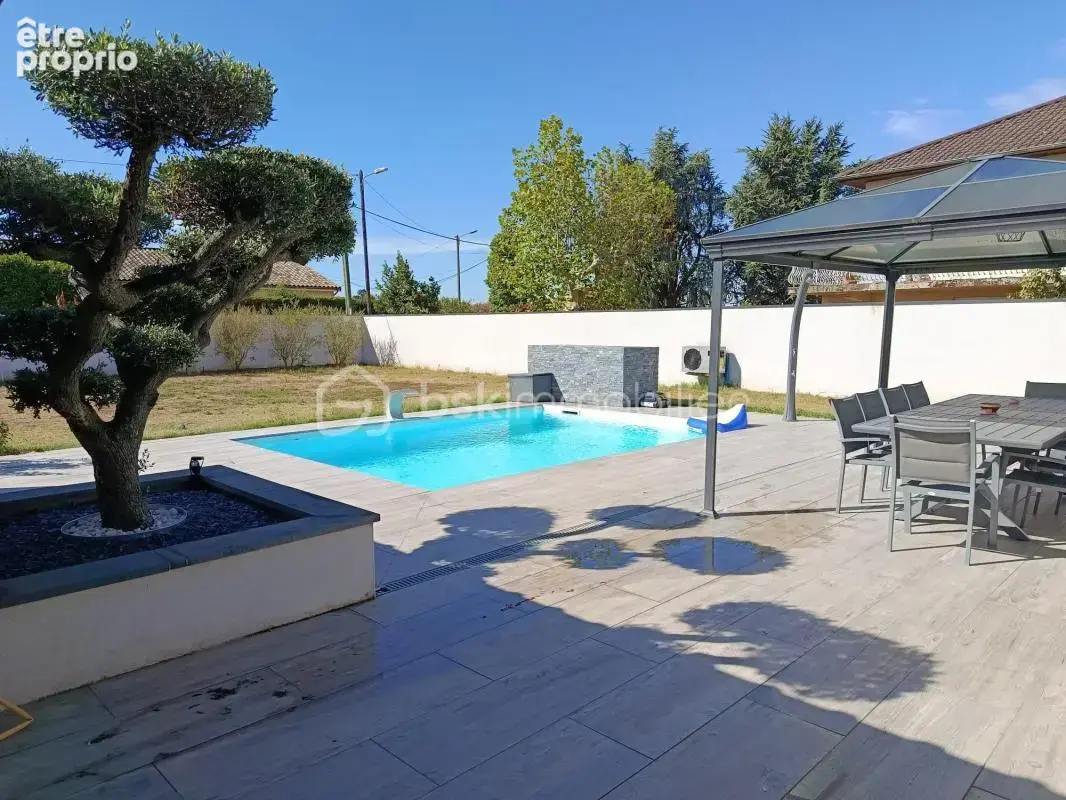 Nouveauté , Maison 4 pièces154 m2 - photo 1