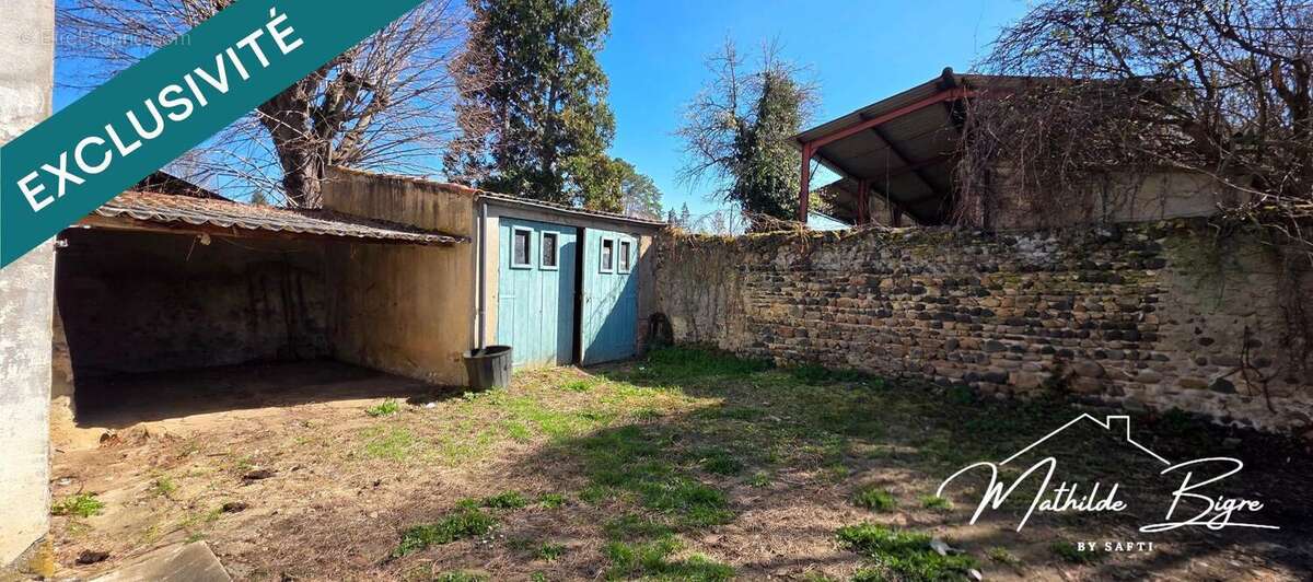 Photo 2 - Maison à SAINT-GERMAIN-LEMBRON