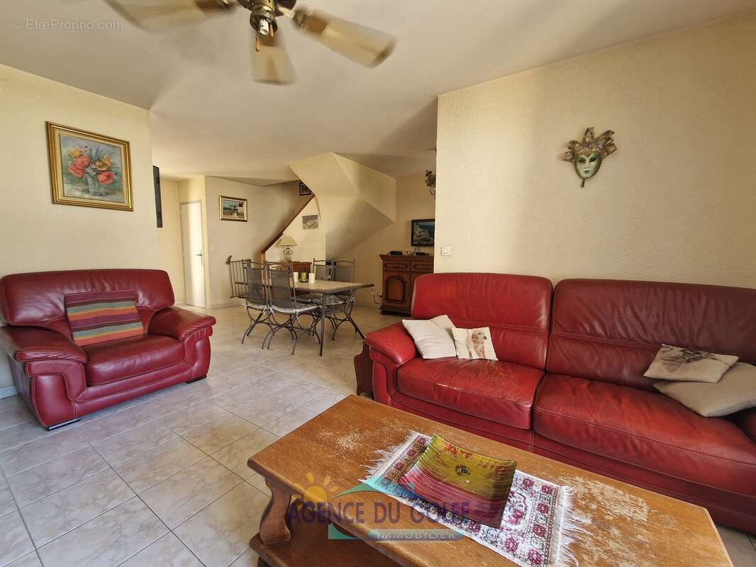 Villa T 4 mitoyenne au calme dans clos sécurisé - photo 2