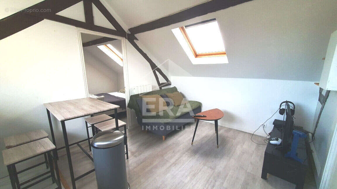 Appartement à SAINT-MAUR-DES-FOSSES