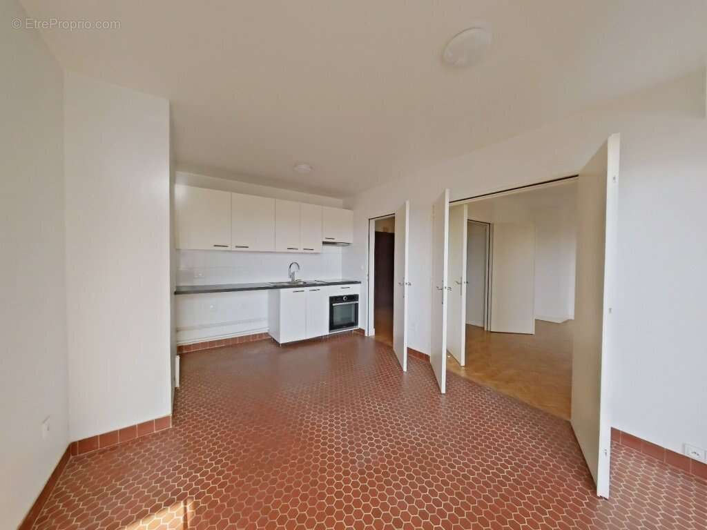 Appartement à PARIS-11E