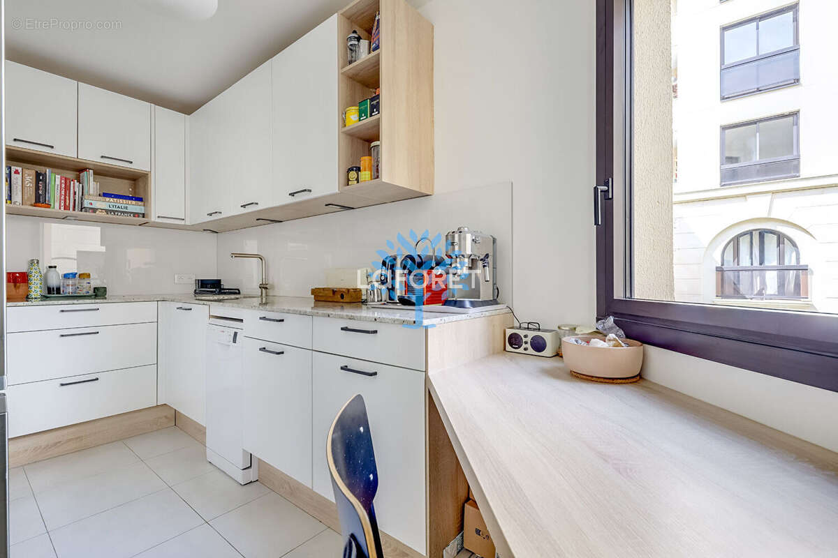 Appartement à PARIS-20E