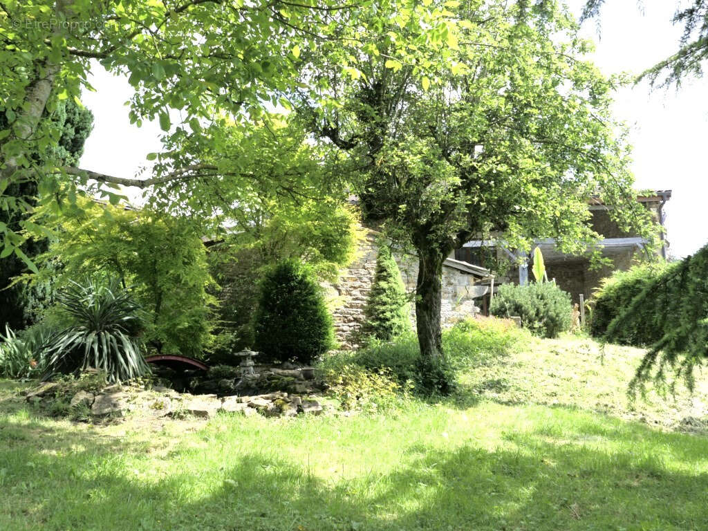Maison à SAINT-JEAN-LE-VIEUX