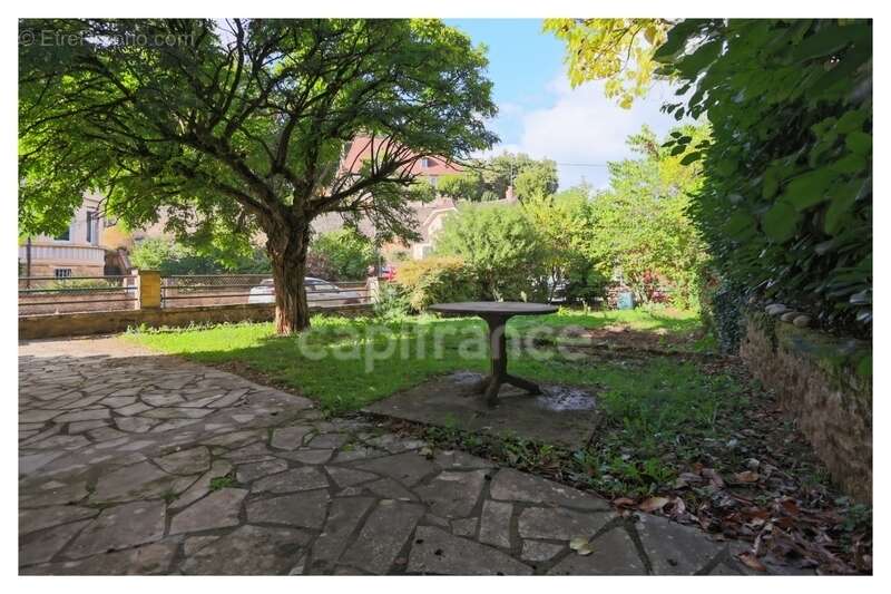 Maison à SARLAT-LA-CANEDA