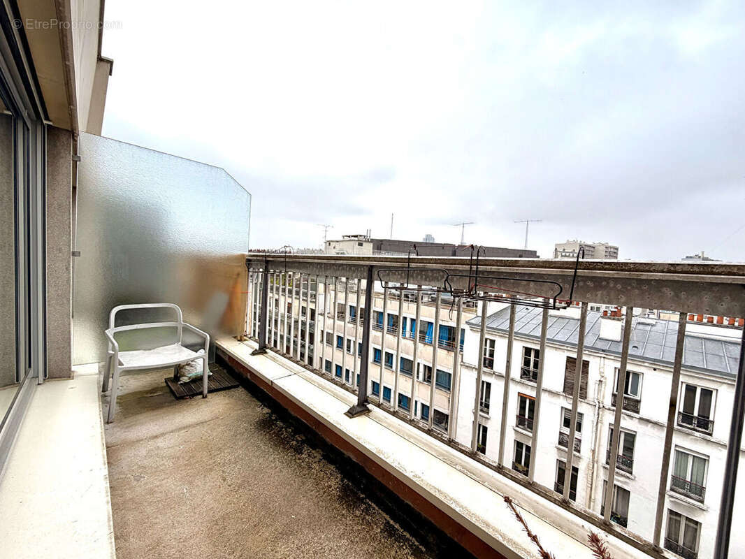 Appartement à PARIS-19E