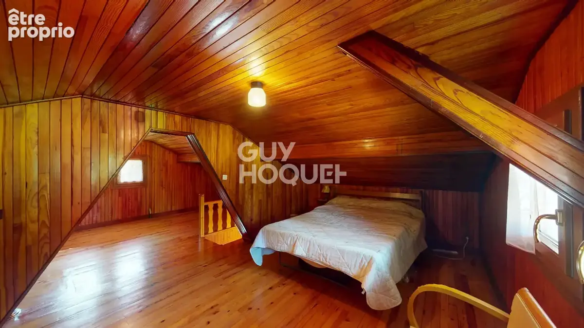 Maison Faverges (Favergettes) - Grand jardin  - Deux garages - photo 10