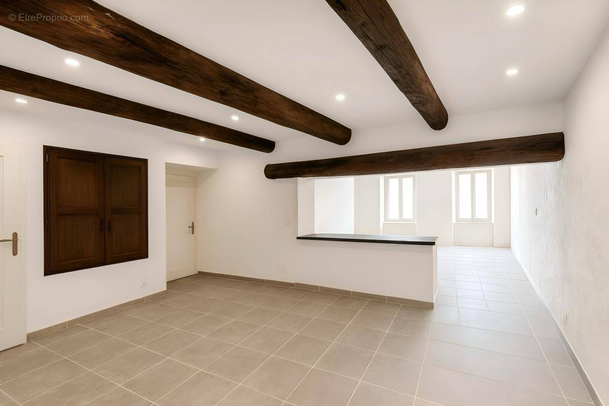 Appartement à PERTUIS