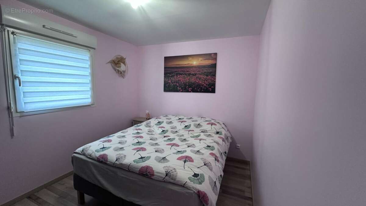 Maison à COURCHATON