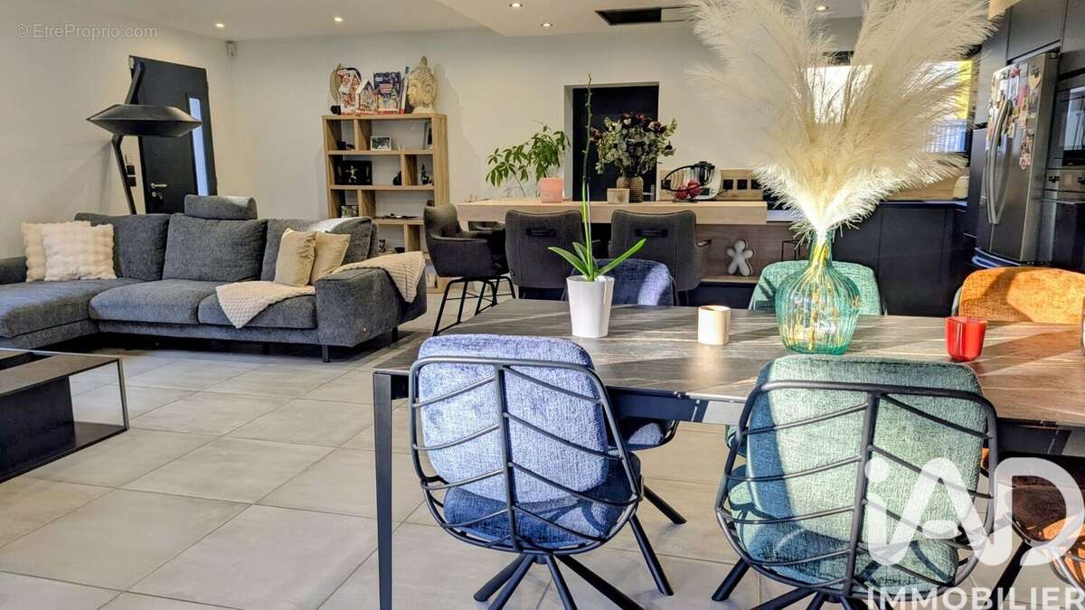 Photo 2 - Maison à MONTOISON