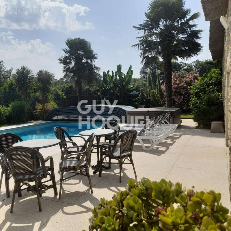 Maison à GRAND-CHAMP