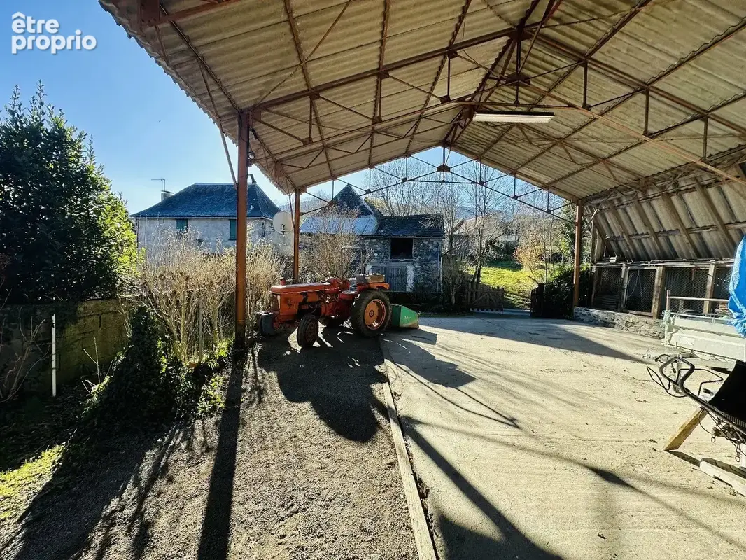 Maison de village avec Dépendances  09800 Villeneuve - photo 6