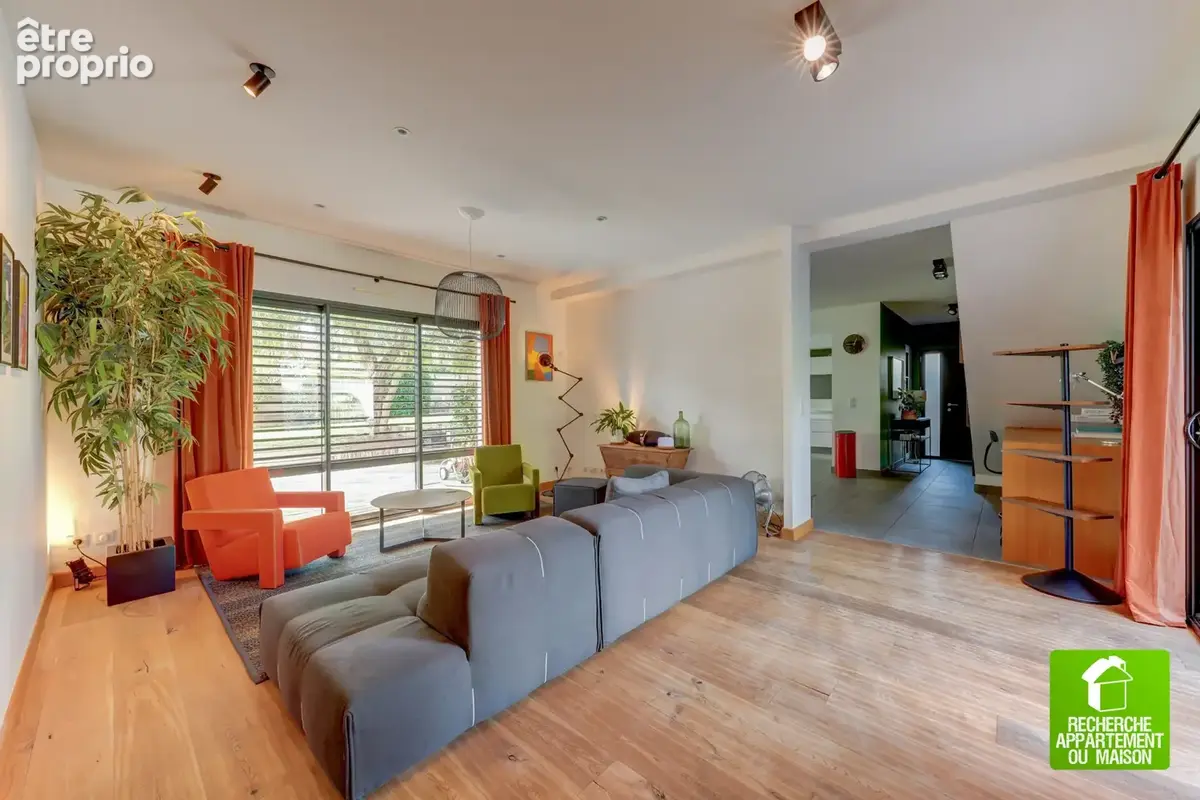Maison recente au centre de craponne - photo 6