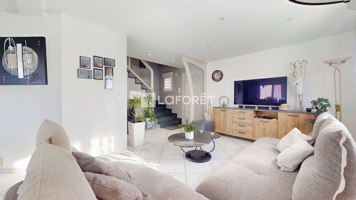 Maison à SERMERSHEIM