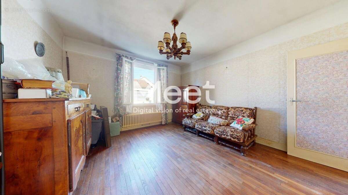 Maison à L&#039;HAY-LES-ROSES