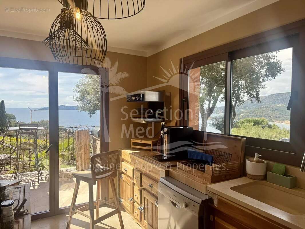 Maison à LE LAVANDOU