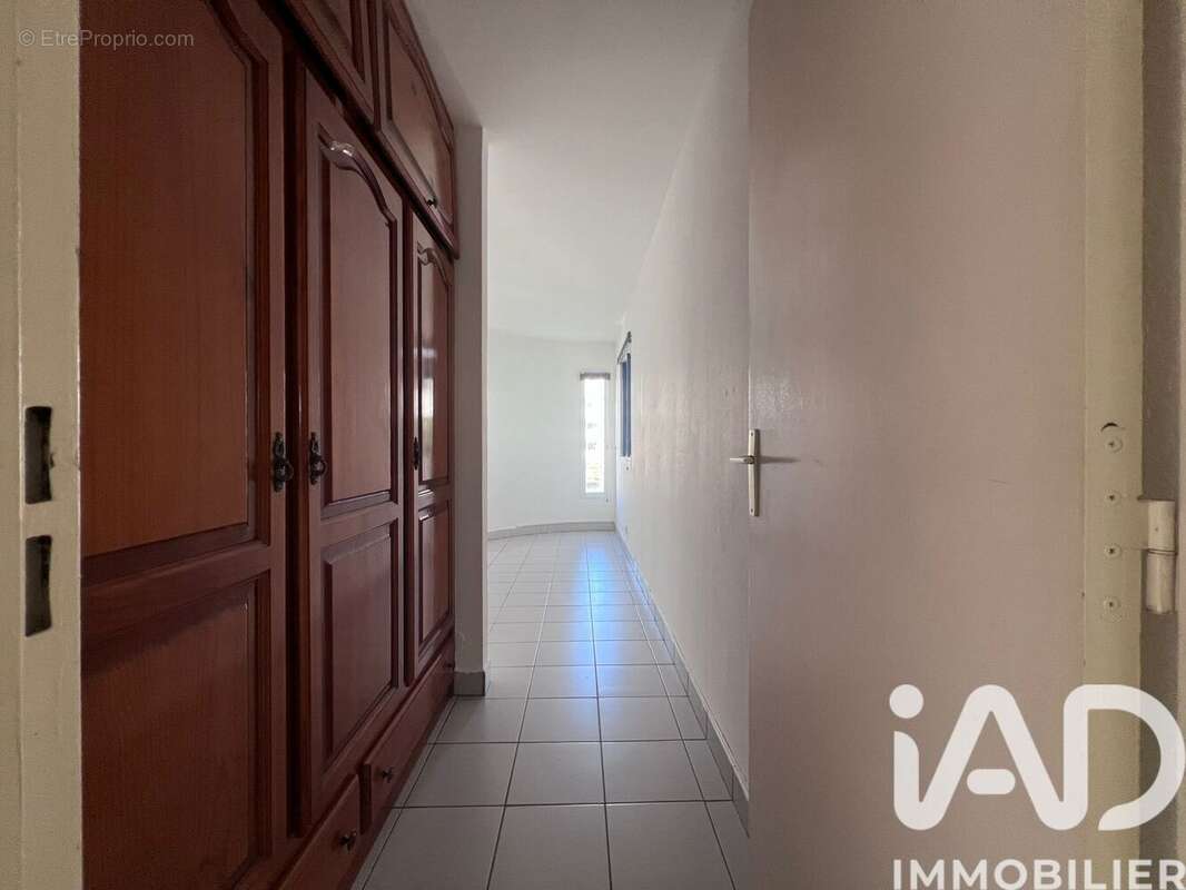 Photo 9 - Appartement à SAINT-DENIS