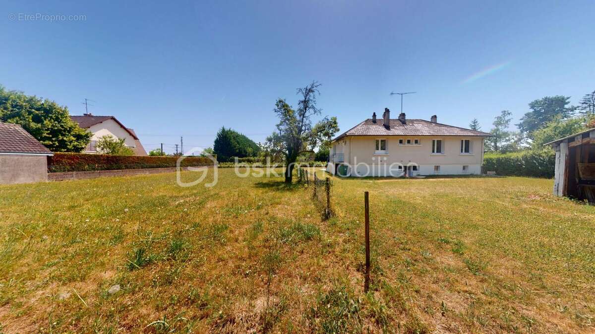 Maison à LADON