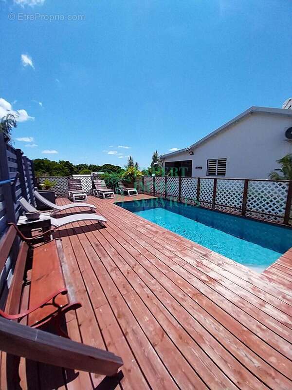 Appartement à GRAND-BOURG