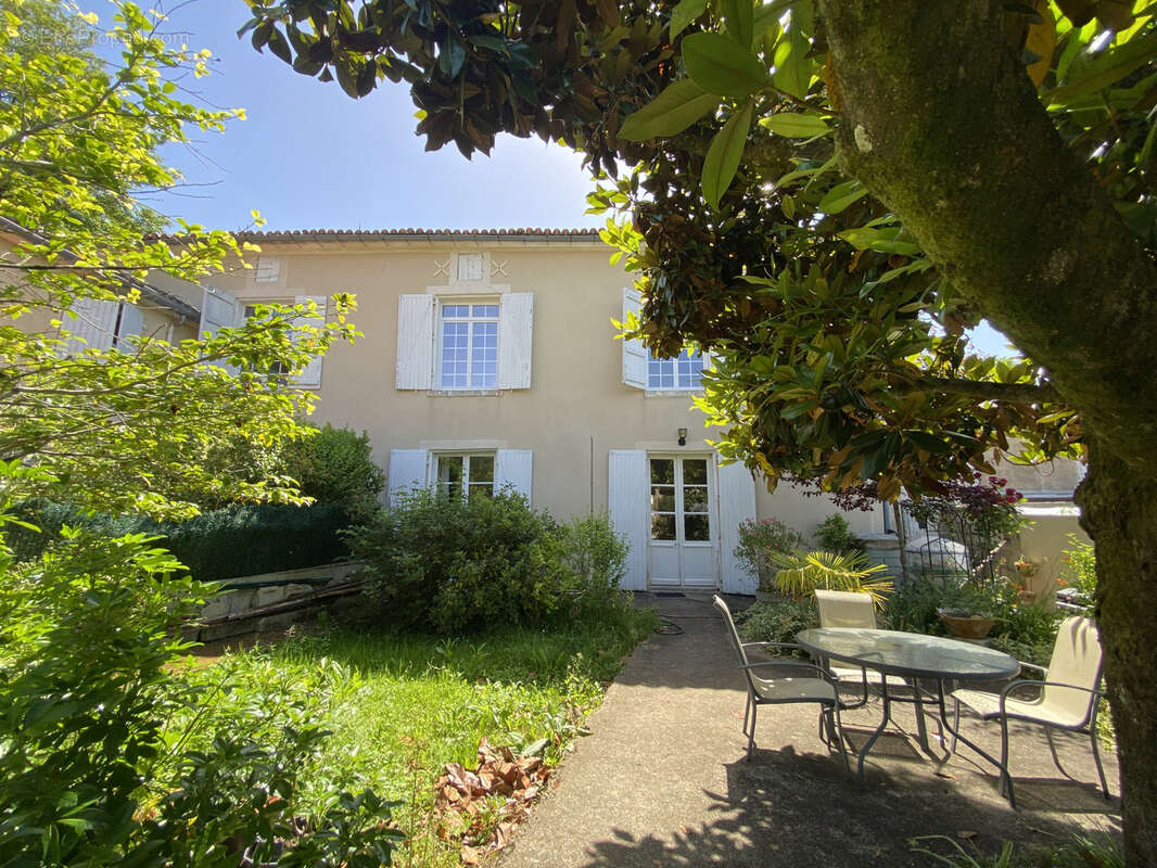 Maison à ANGOULEME