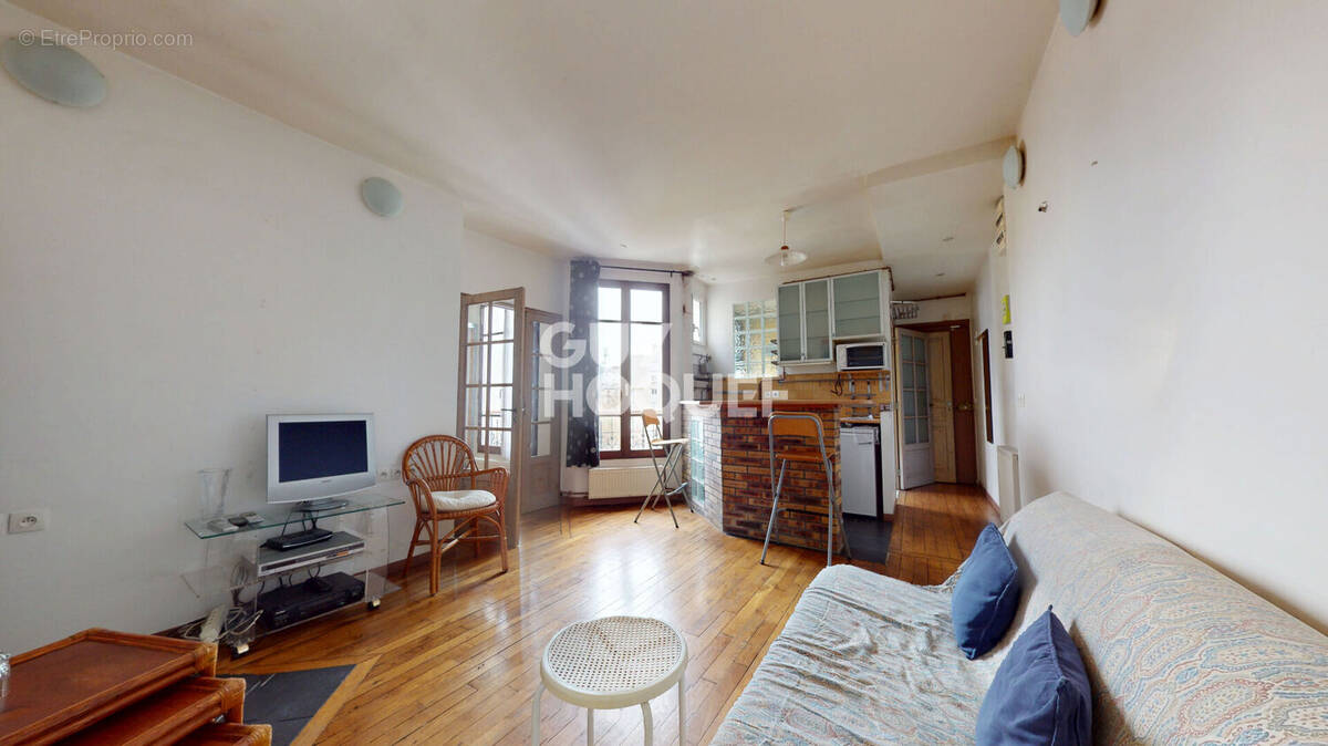 Appartement à PARIS-20E