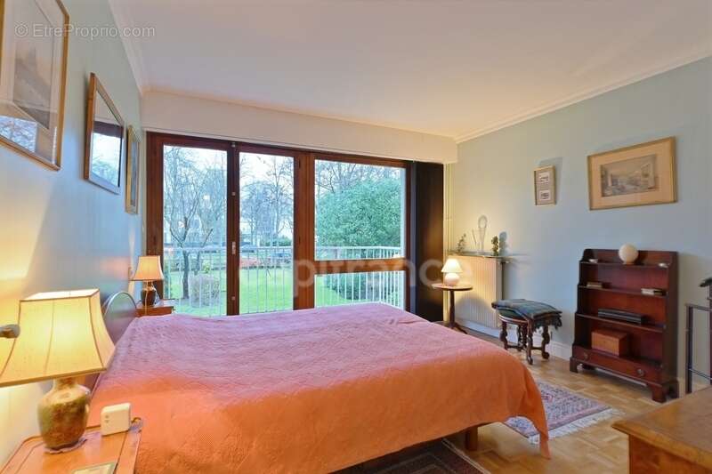 Appartement à MAISONS-LAFFITTE