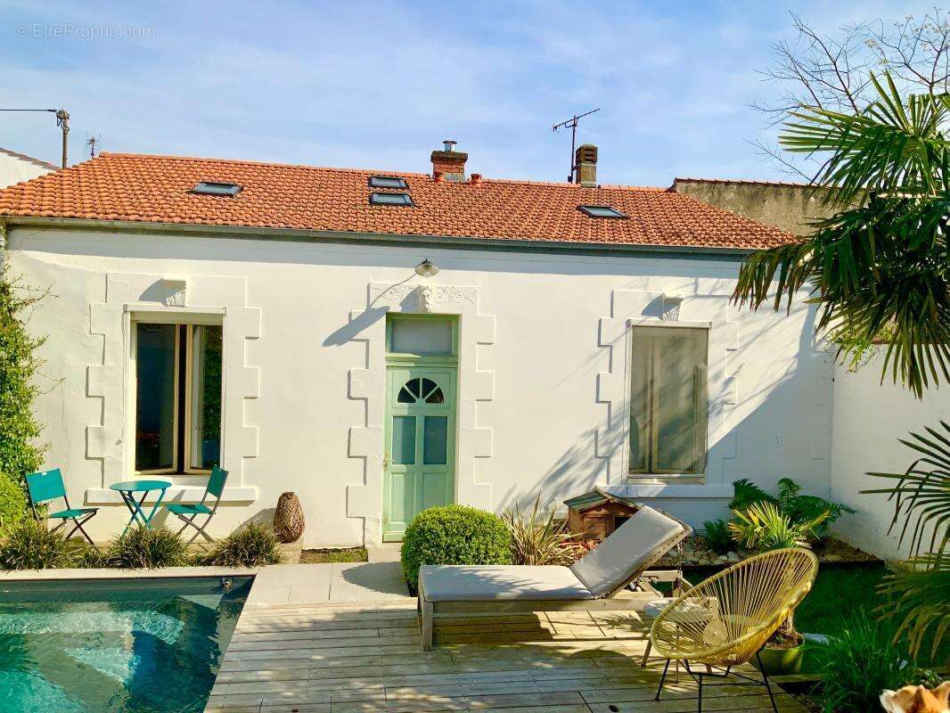 Maison à LA ROCHELLE