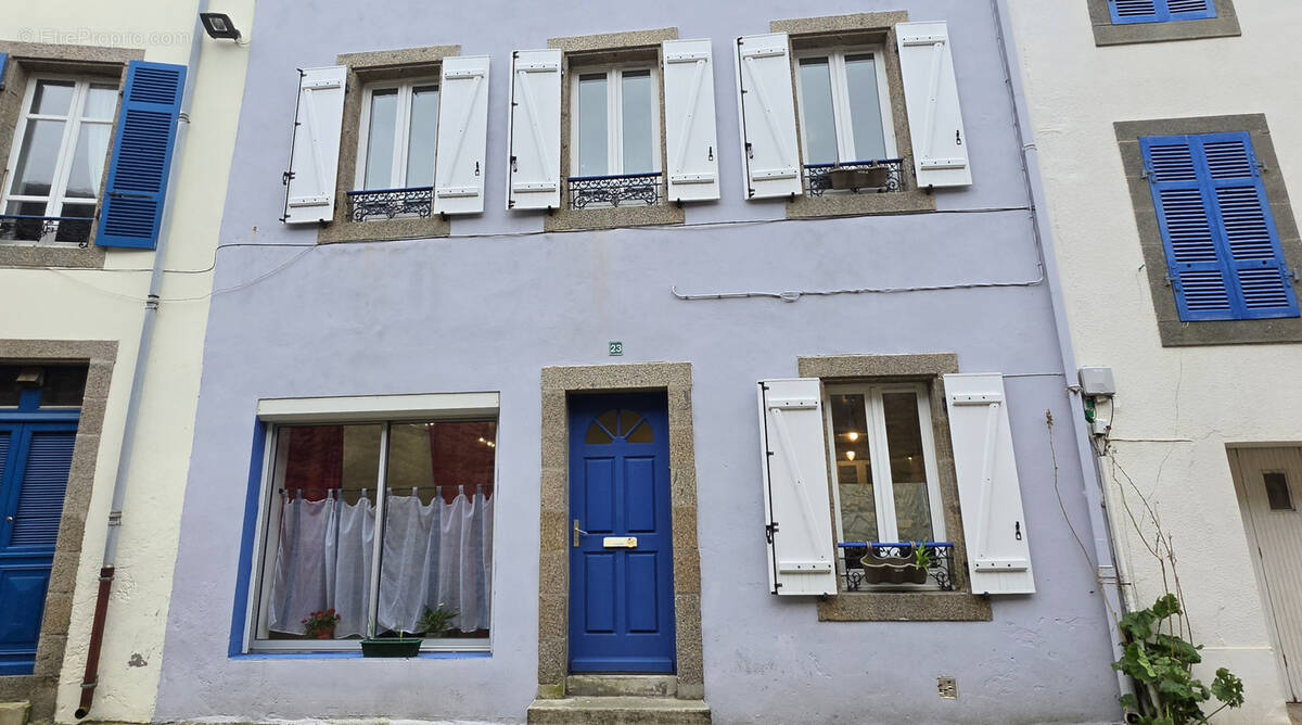 Maison à CAMARET-SUR-MER