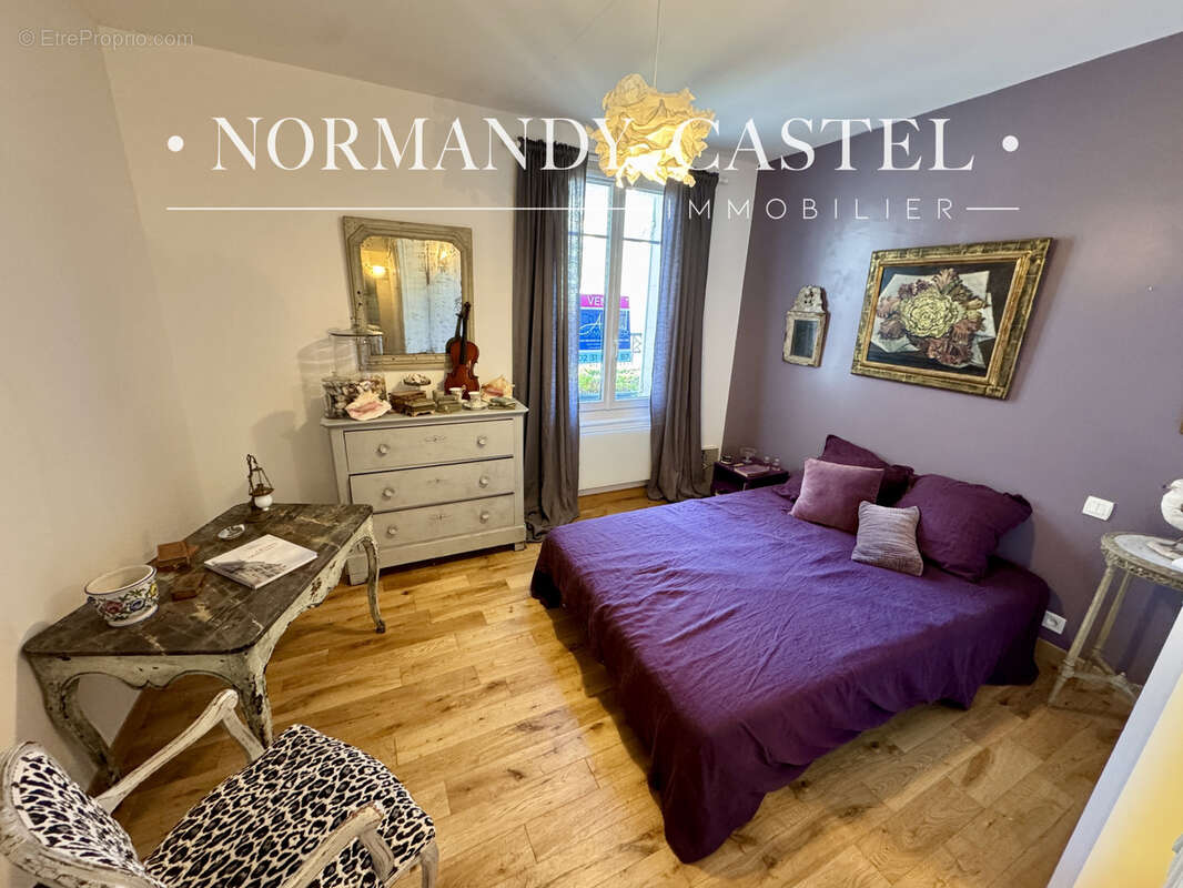 Maison à TROUVILLE-SUR-MER