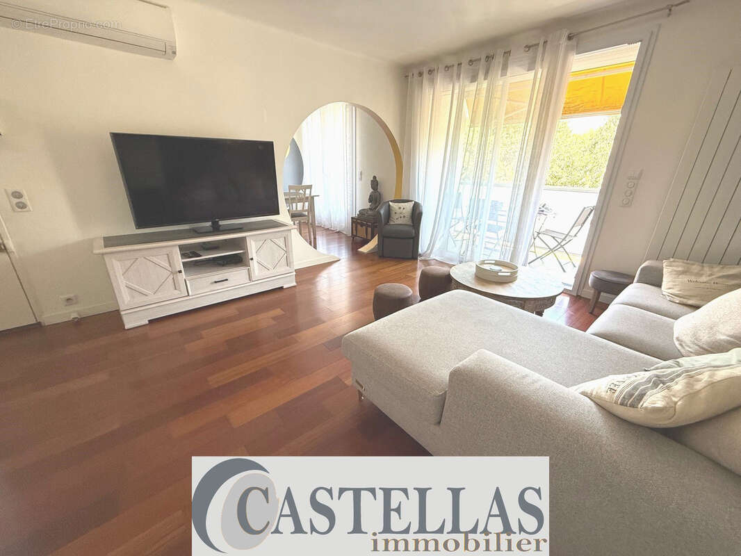 Appartement à CARNOUX-EN-PROVENCE