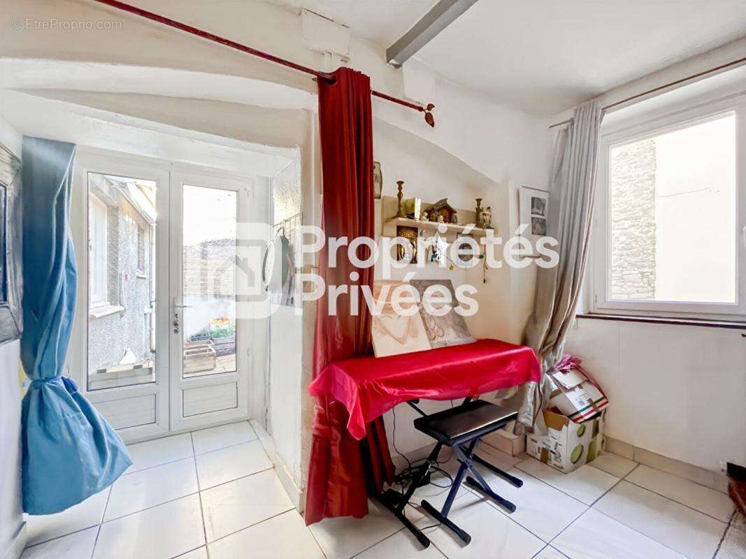 Maison à LAURE-MINERVOIS