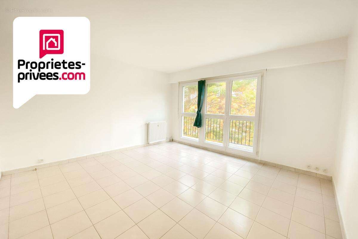 Appartement à SAINT-BRICE-SOUS-FORET