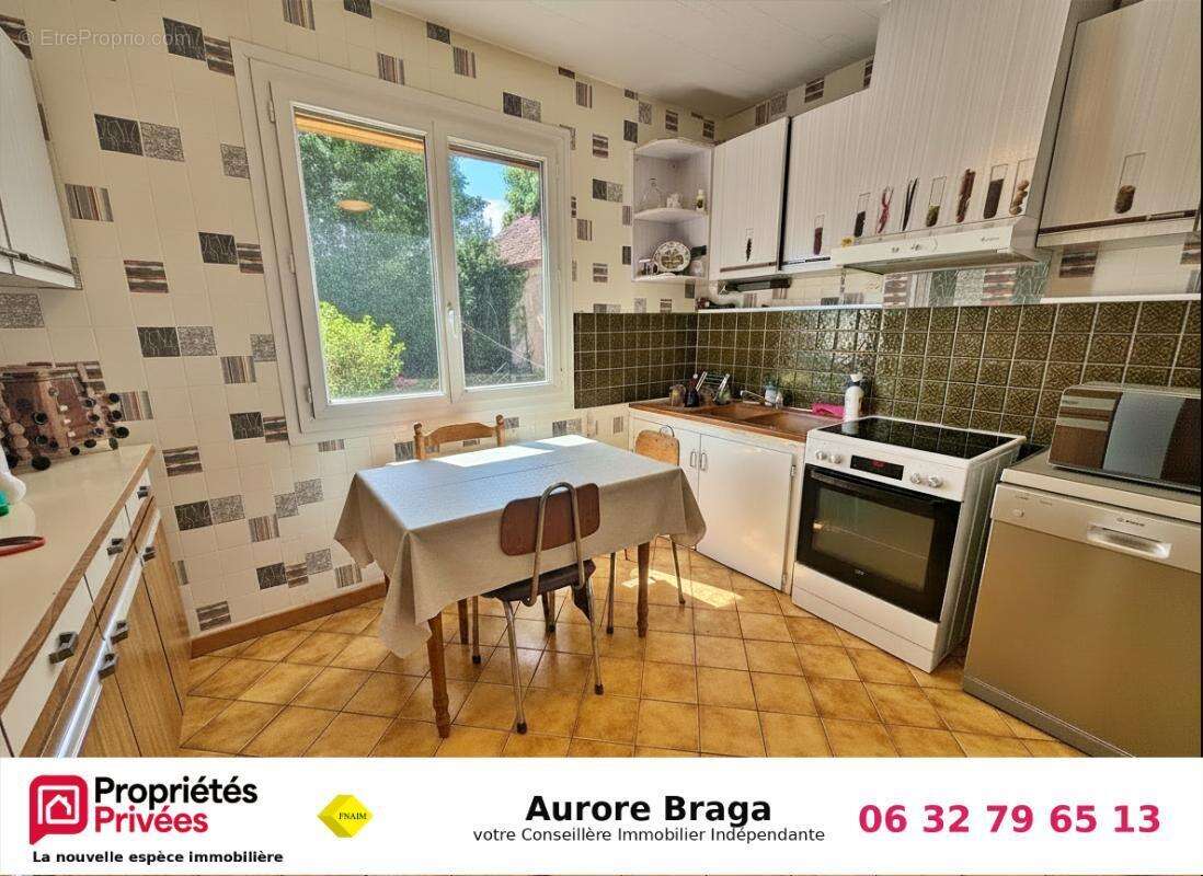 Maison  3 chambres de 85 m2 a mereau ( 18120 ) - photo 10