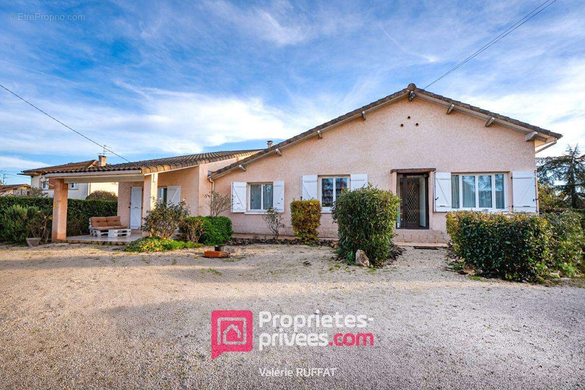 Maison à SAINT-JORY