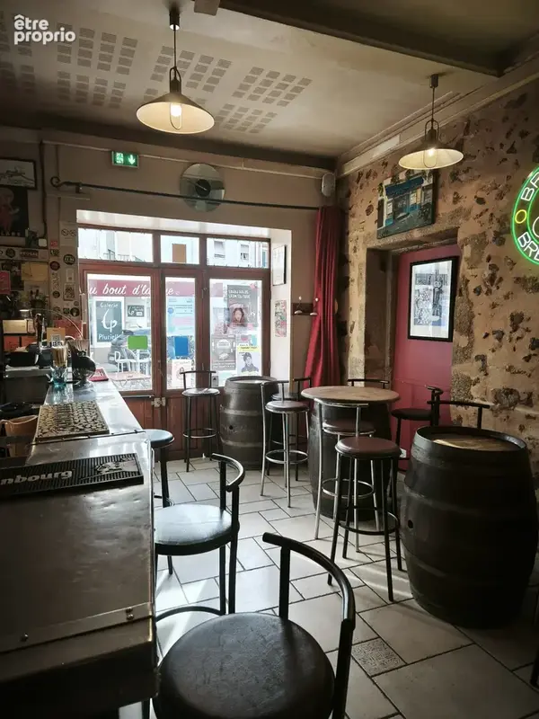 Fond de commerce mythique BAR Au Bout D'La Rue à Sète - photo 3
