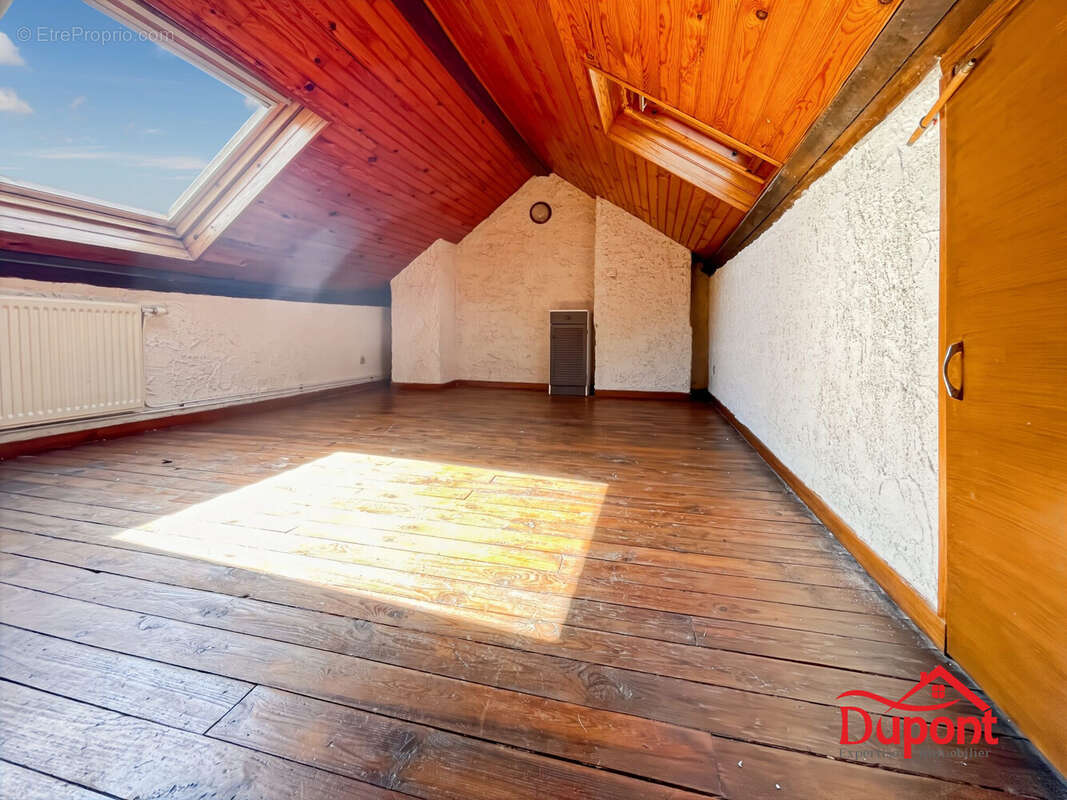 Maison à SAINT-QUENTIN