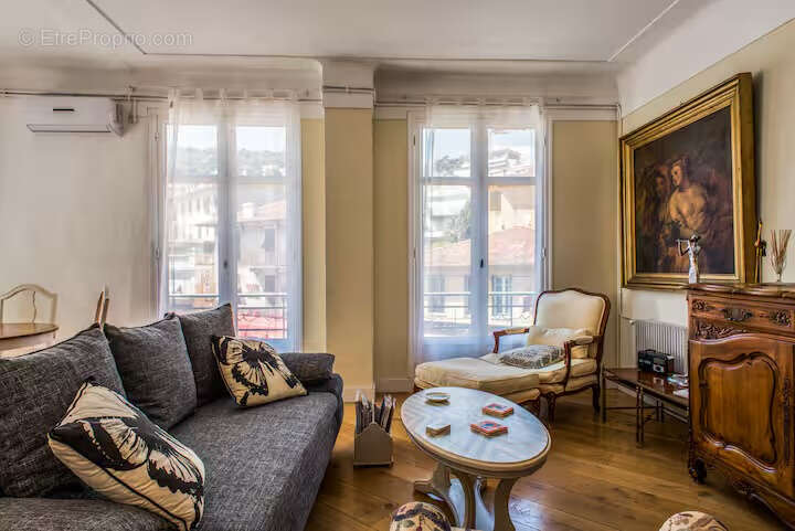 Appartement à VILLEFRANCHE-SUR-MER