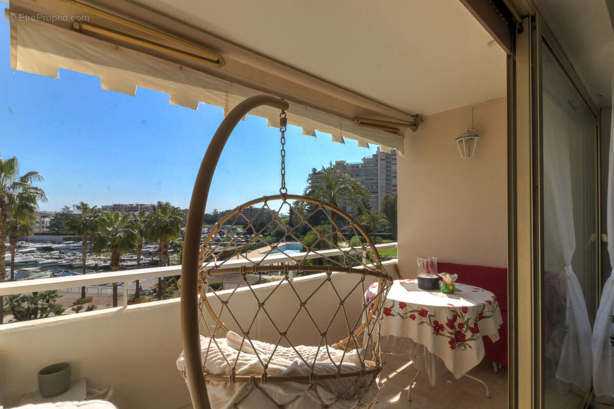 Appartement à MANDELIEU-LA-NAPOULE