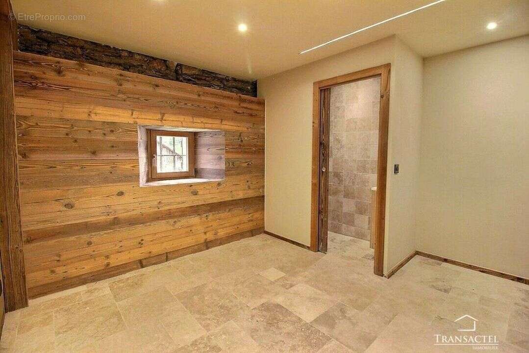 Appartement à LES CONTAMINES-MONTJOIE