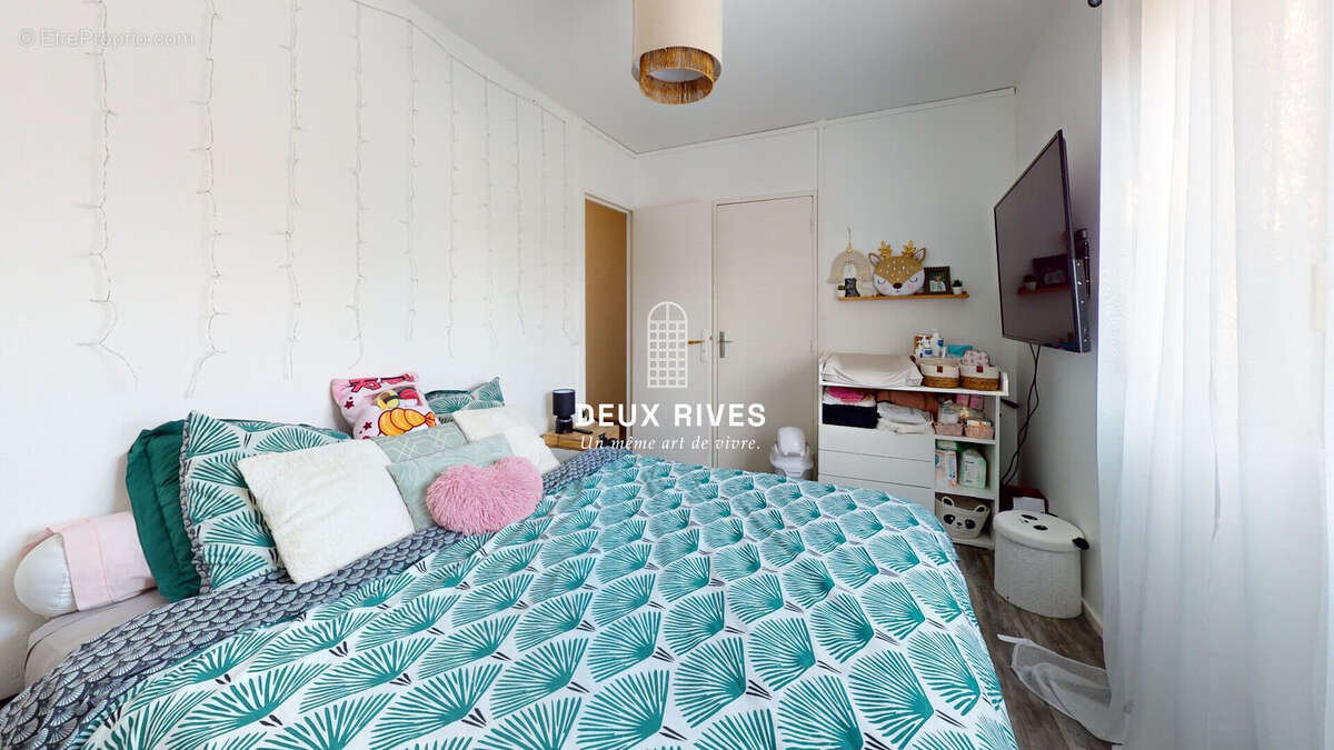 Chambre - Appartement à NANTES