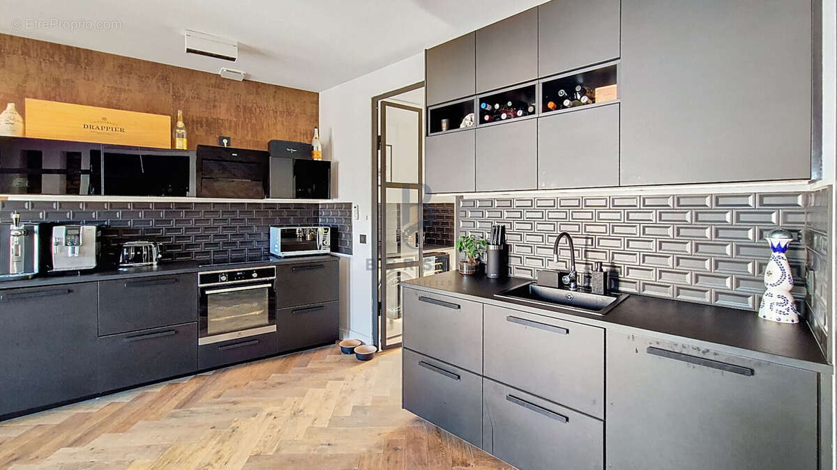 Appartement au coeur du centre ville de saint raphaël - photo 4