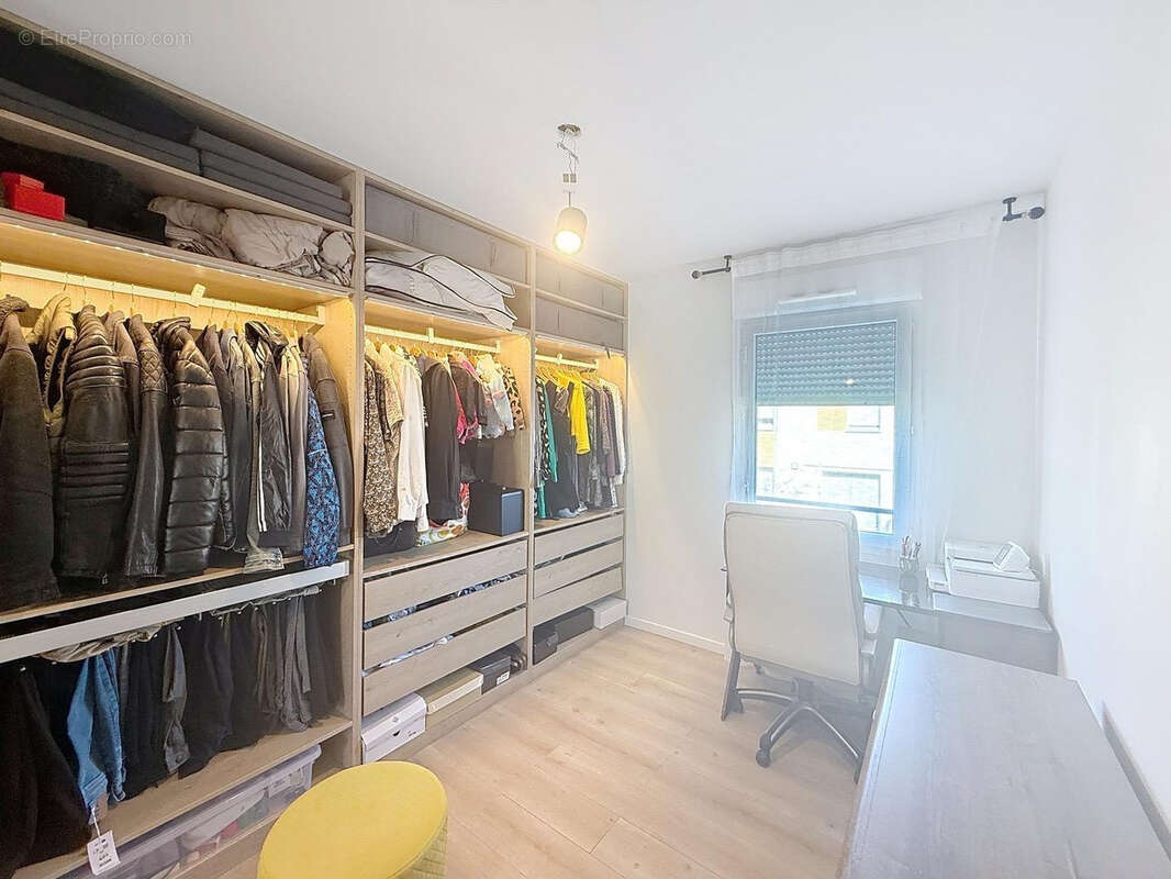 Appartement à VAULX-EN-VELIN