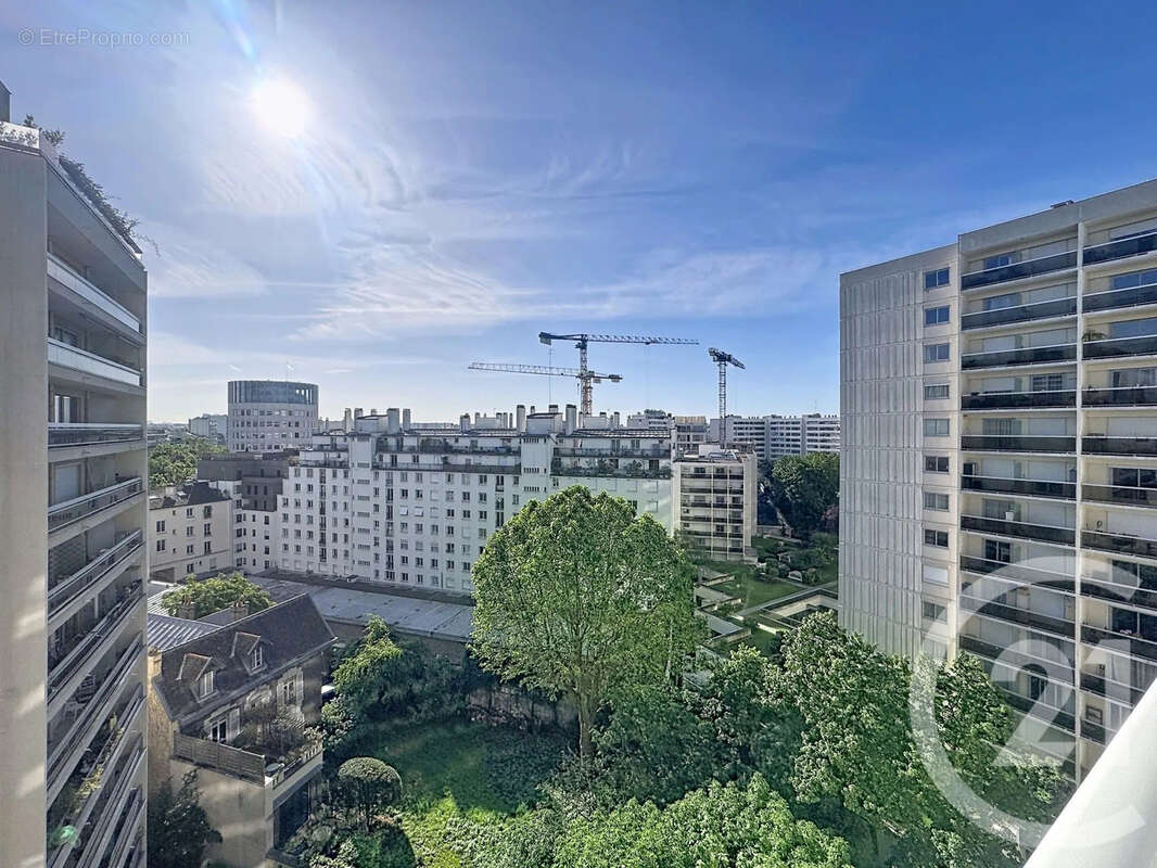 Appartement à PARIS-12E