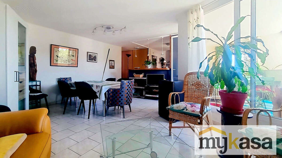 Martigues 4 pièce(s) 79 m2 - photo 3